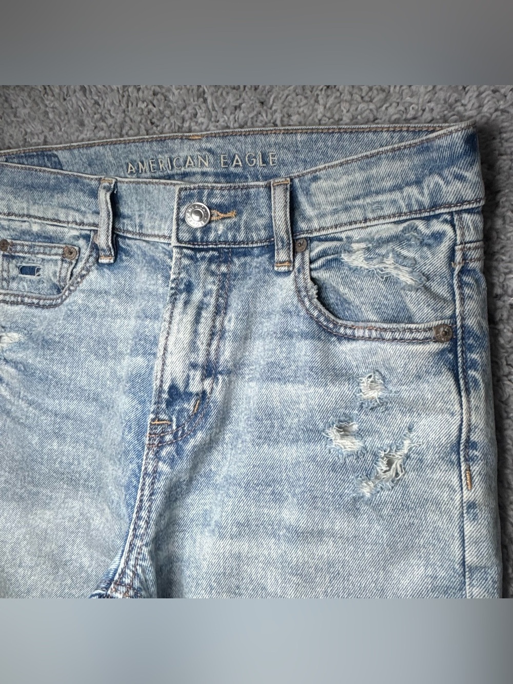 AMERICAN EAGLE Jeans Womens 4 Long Super High Rise Ankle Straight Light Distress - Picture 2 of 7